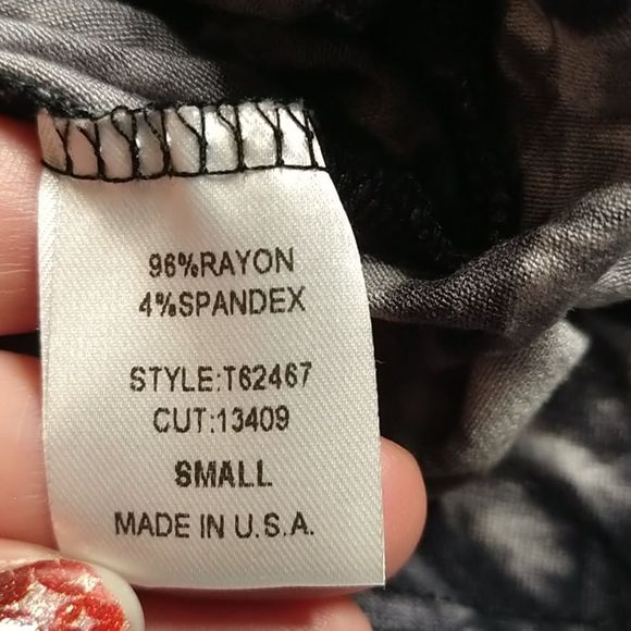 Black Tie-dye Lace Detail Top Long Flare Sleeve Cross Back Tunic - Picture 10 of 10